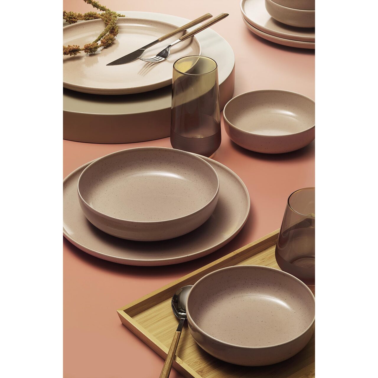 Serviciu de masă Moderna Matte, 18 piese, roz