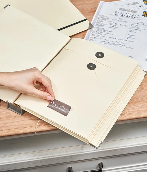 Organizator documente familie, 10 buzunare A4, cu 48 de etichete incluse