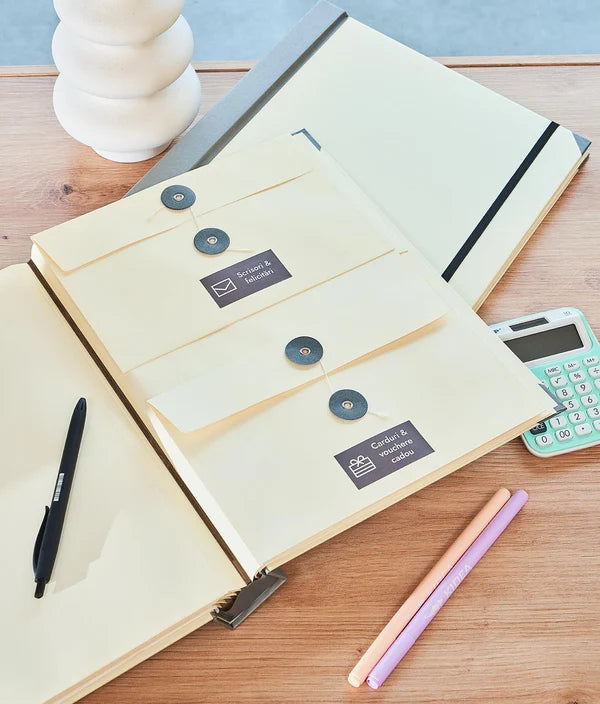 Organizator documente familie, 10 buzunare A4, cu 48 de etichete incluse